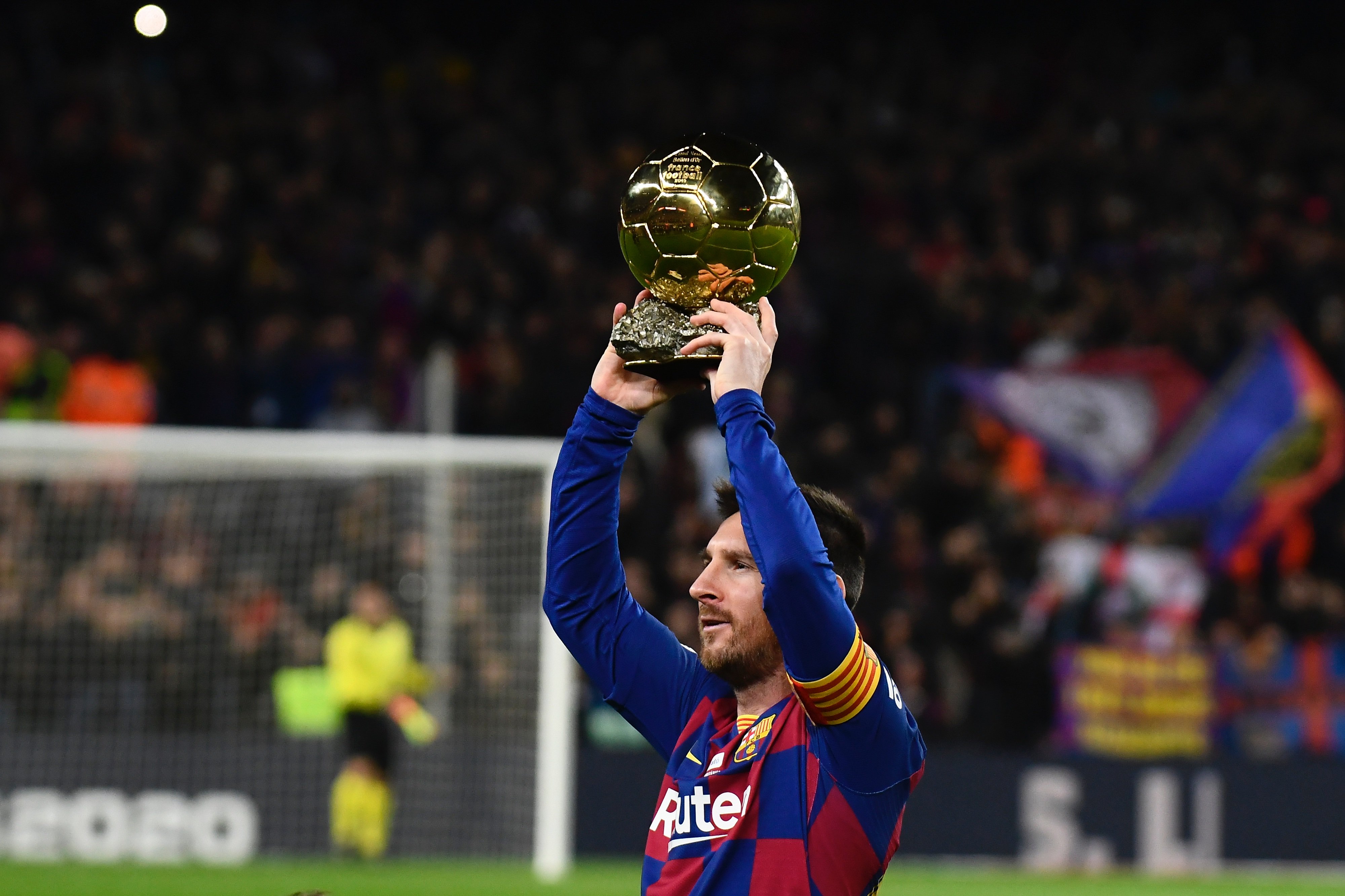 也展现了他 也展现了他