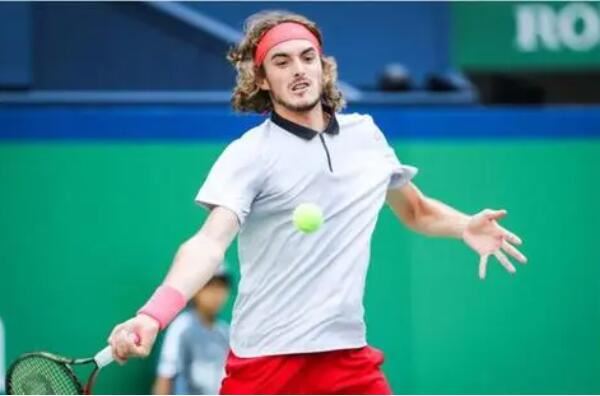 莱昂德罗在 莱昂德罗在