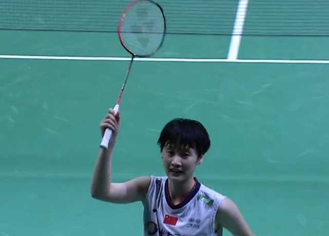 形成高出射 形成高出射